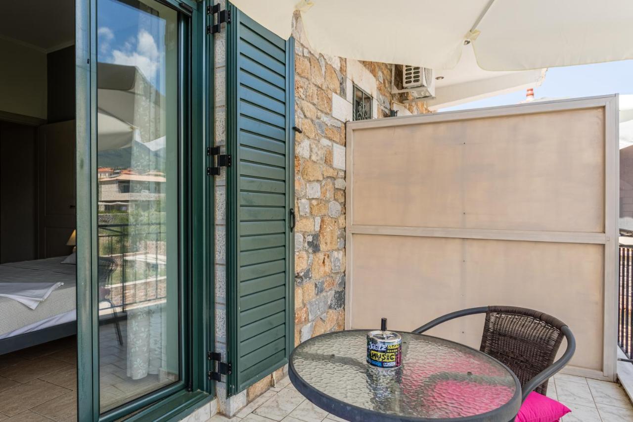 Sophias Apartments 아요스니콜라오스 외부 사진